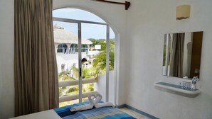 Phòng Tiêu chuẩn, 1 giường cỡ queen | Két bảo mật tại phòng, bàn ủi/dụng cụ ủi quần áo 