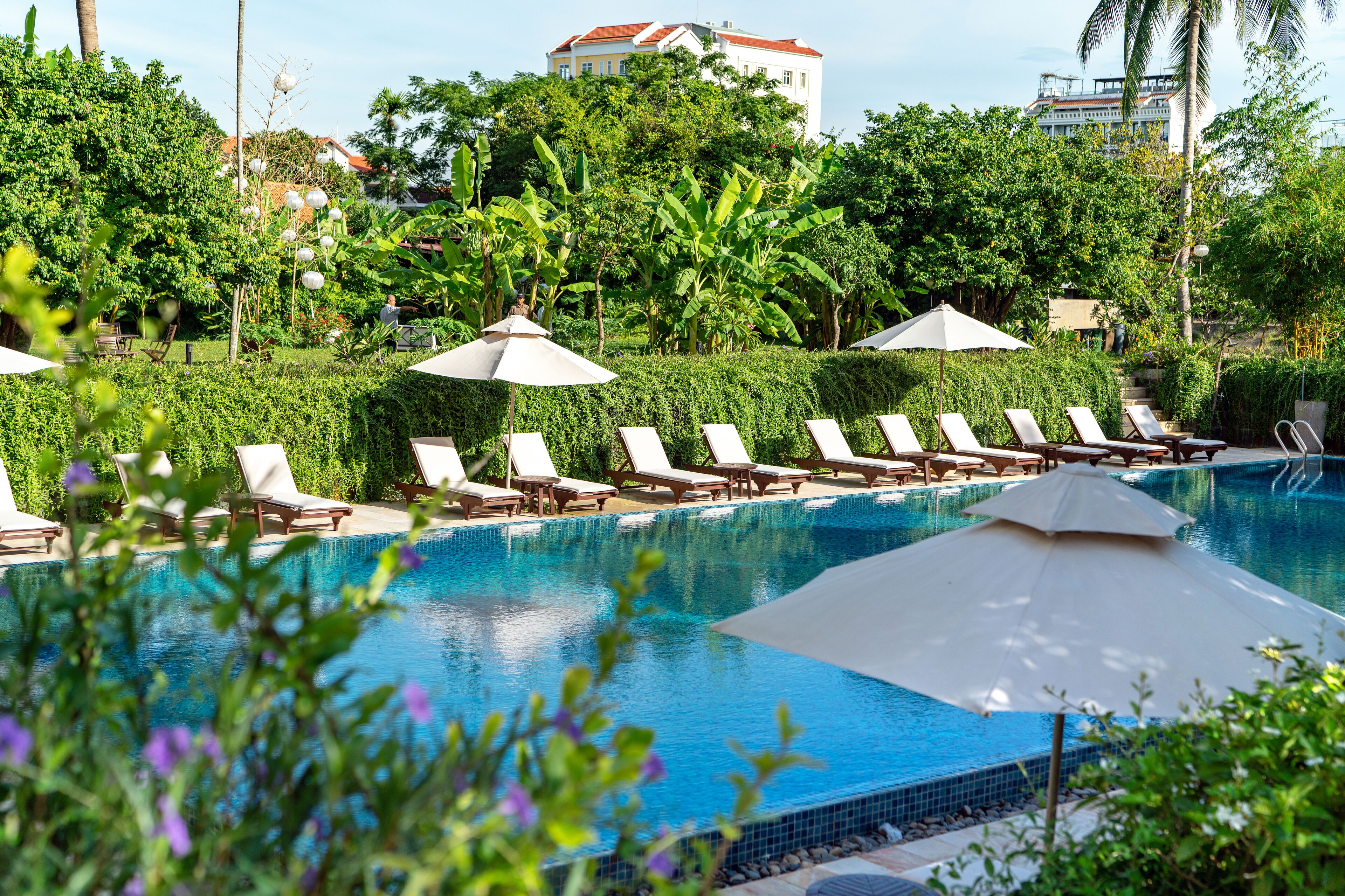 2 outdoor pools, pool umbrellas, pool loungers