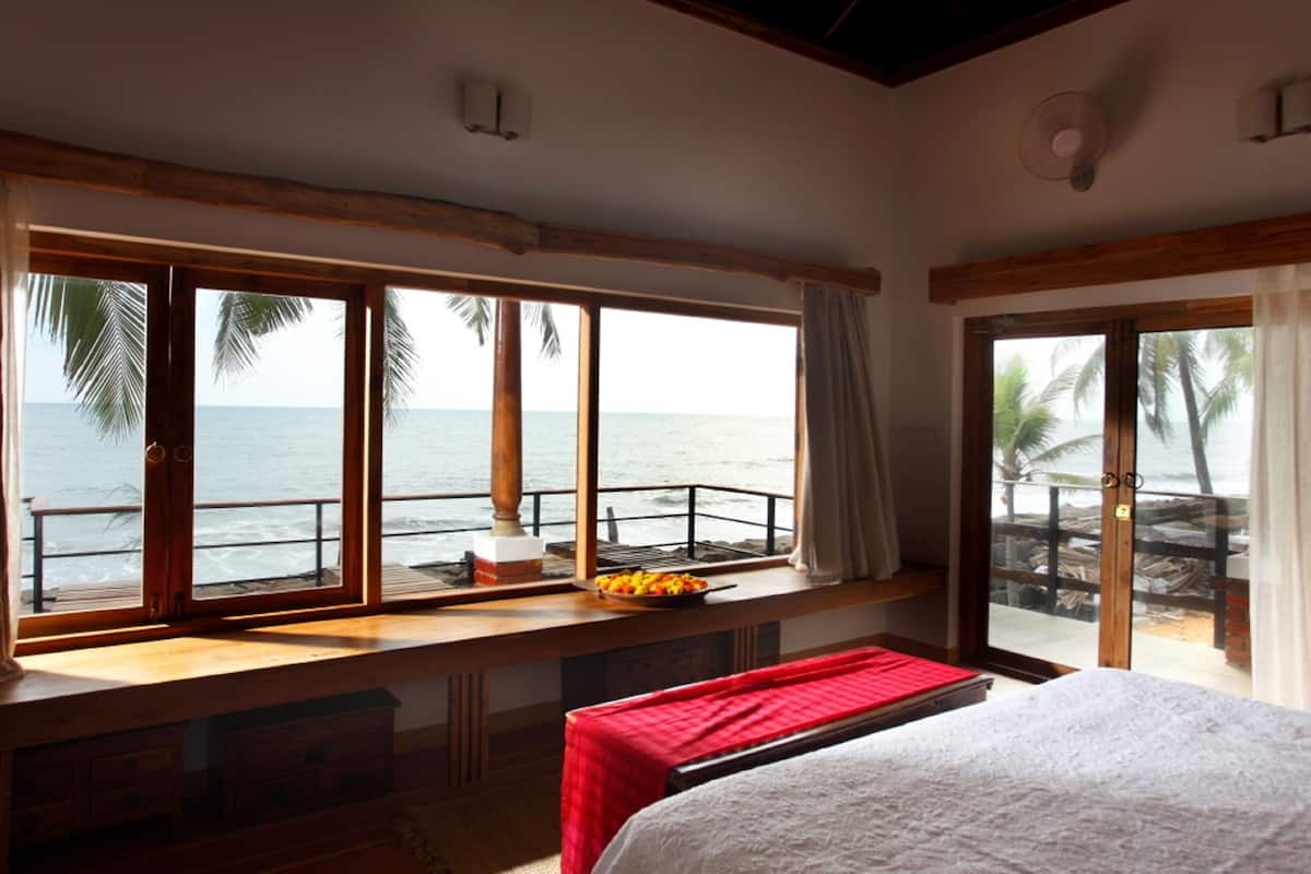 Panoramic Room, Sea View (with A/C) | Desk, iron/ironing board, WiFi (free)