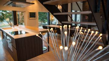 House, 3 Bedrooms, Non Smoking | In-room dining