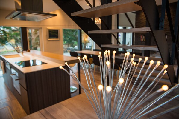House, 3 Bedrooms, Non Smoking | In-room dining