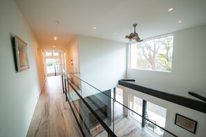 House, 3 Bedrooms, Non Smoking | 3 bedrooms, desk, soundproofing, iron/ironing board - La Cachette (Hakodate)