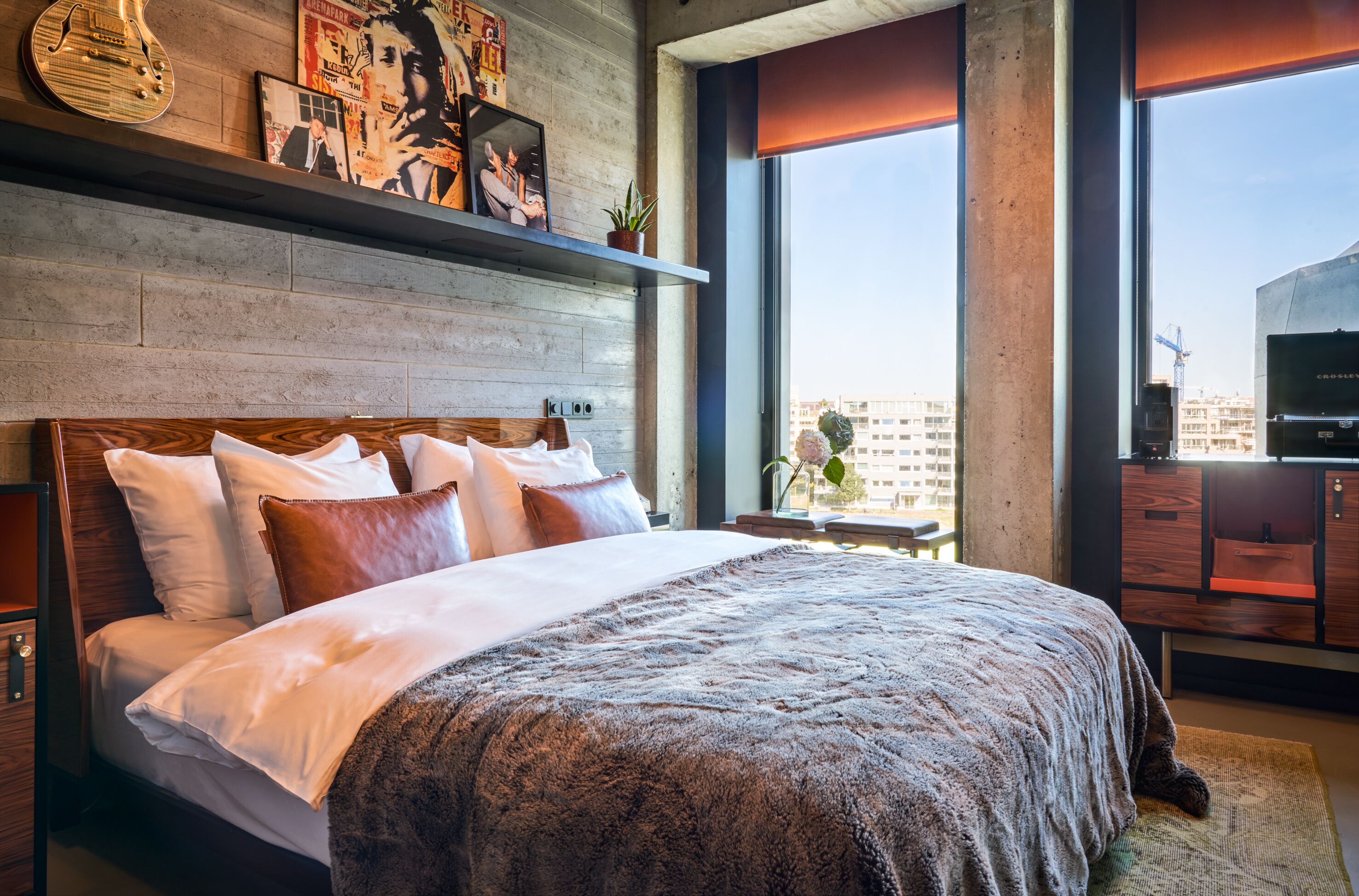 Hochwertige Bettwaren, Minibar, Zimmersafe, Verdunkelungsvorhänge