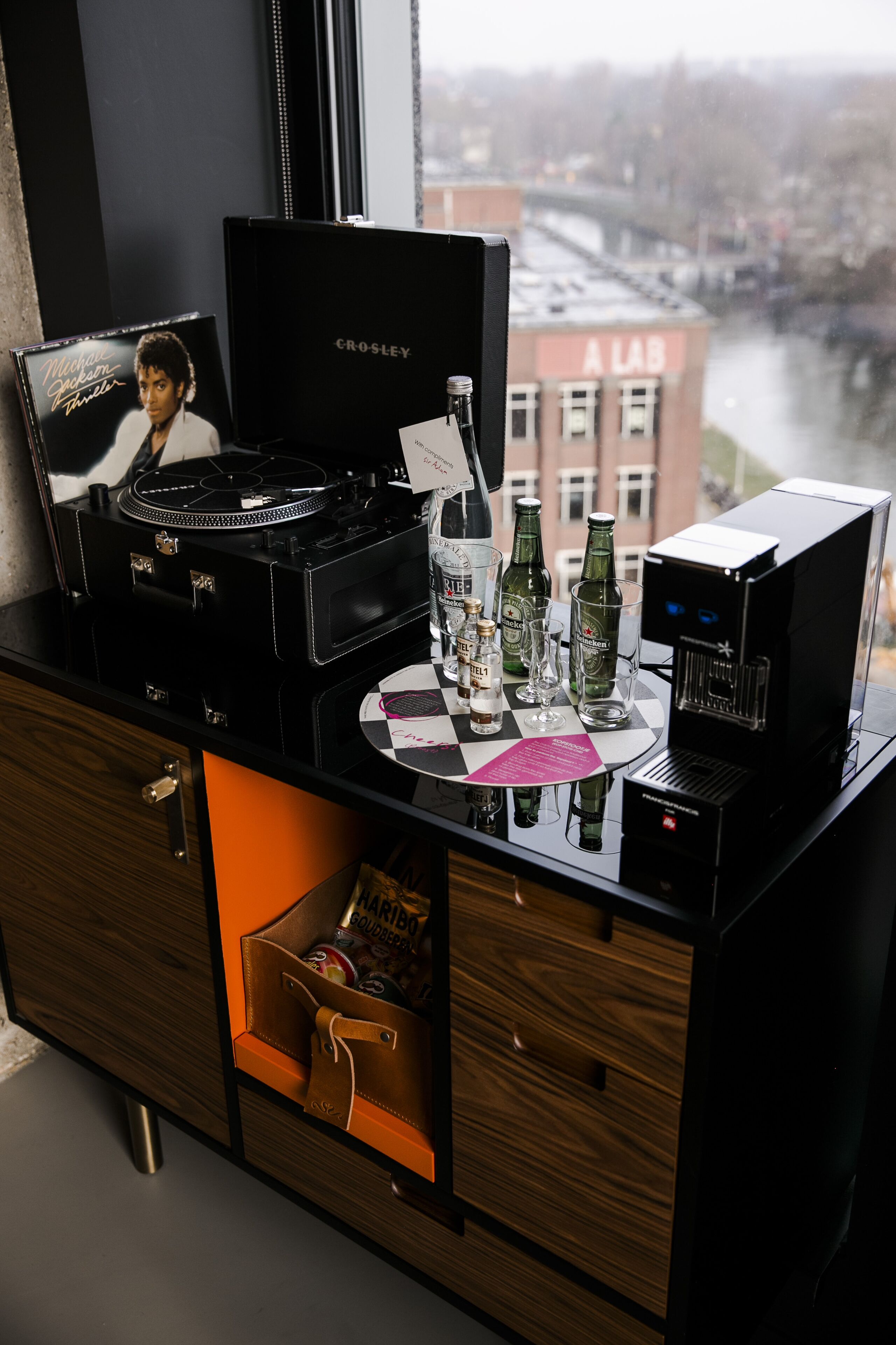 premium bedding, minibar, in-room safe, blackout curtains