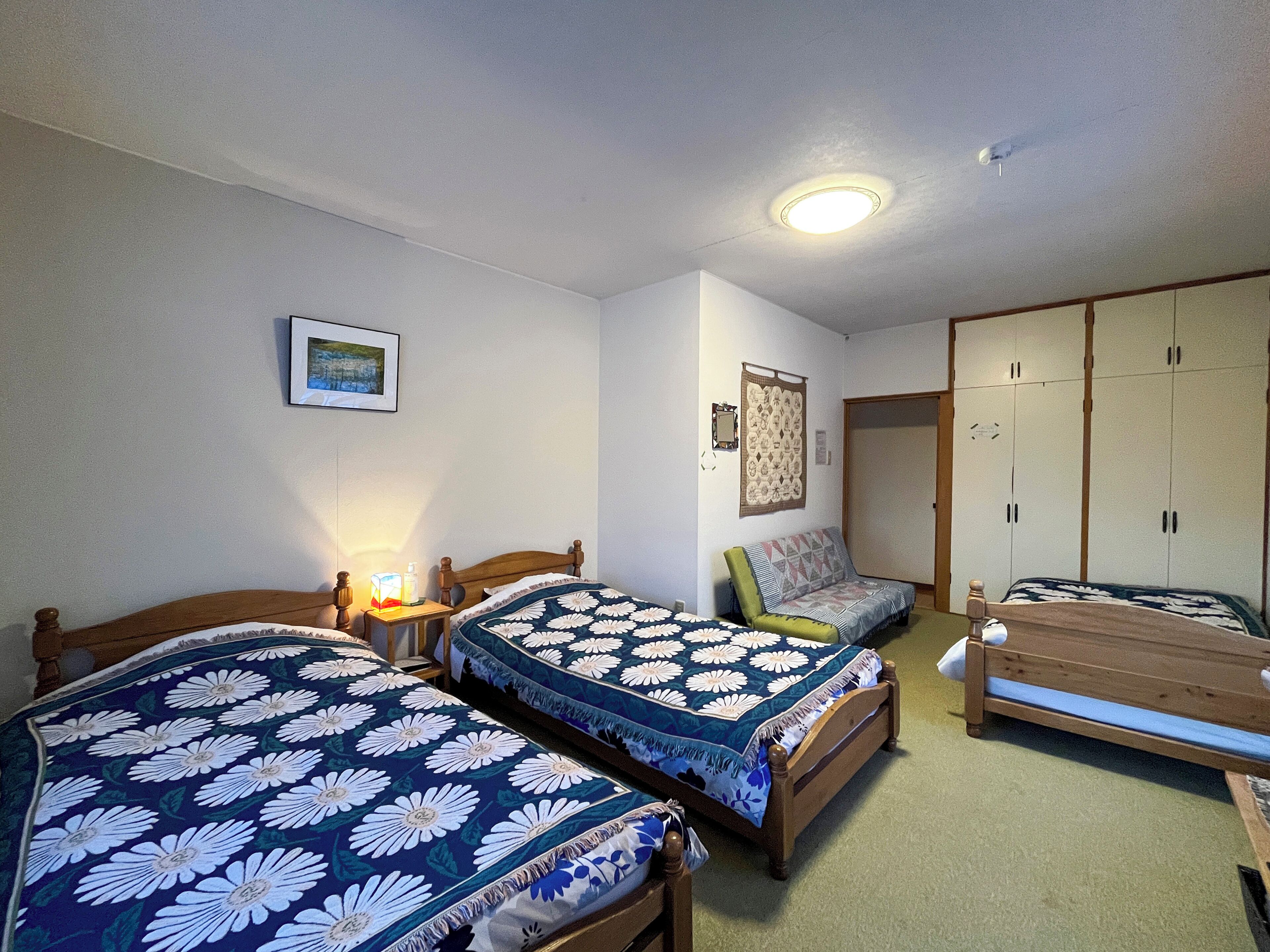 Tremannsrom, ikke-røyk, delt bad | Wi-fi (inkludert) og sengetøy