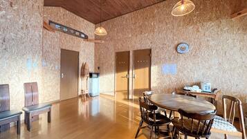 Bungalow, Non Smoking, Private Bathroom | Living area