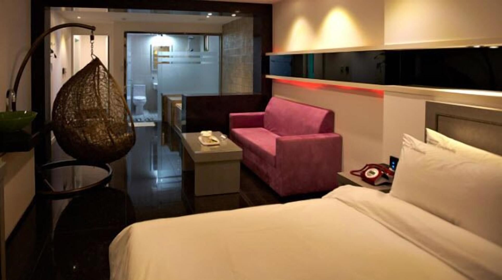 Premium-sengetøj, dundyner, individuelt design, gratis Wi-Fi