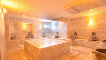 Un sauna, baño turco, baño turco/hammam