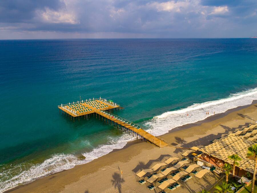 Praia particular, bar na praia