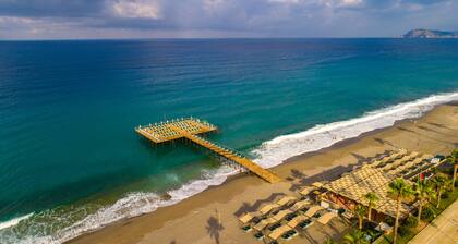 Senza Grand Santana Hotel