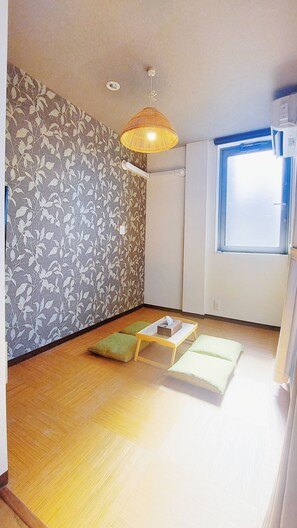 Standard Family Room for 4 - with Private Bathroom | Living area - Poly Hostel Osaka (Osaka)