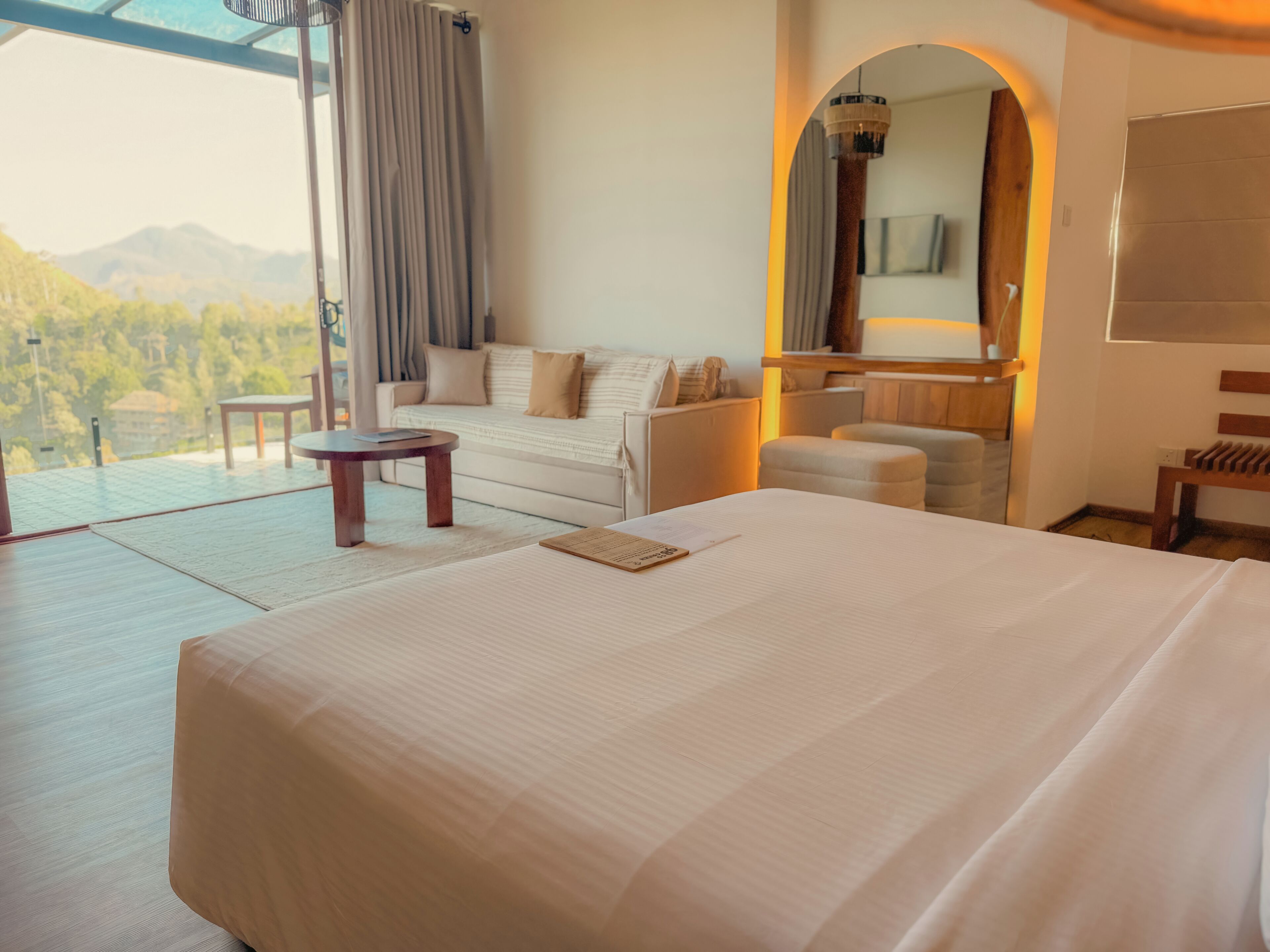 Deluxe Double Room, 1 Double Bed, Mountain View | Premium bedding, down comforters, minibar, in-room safe