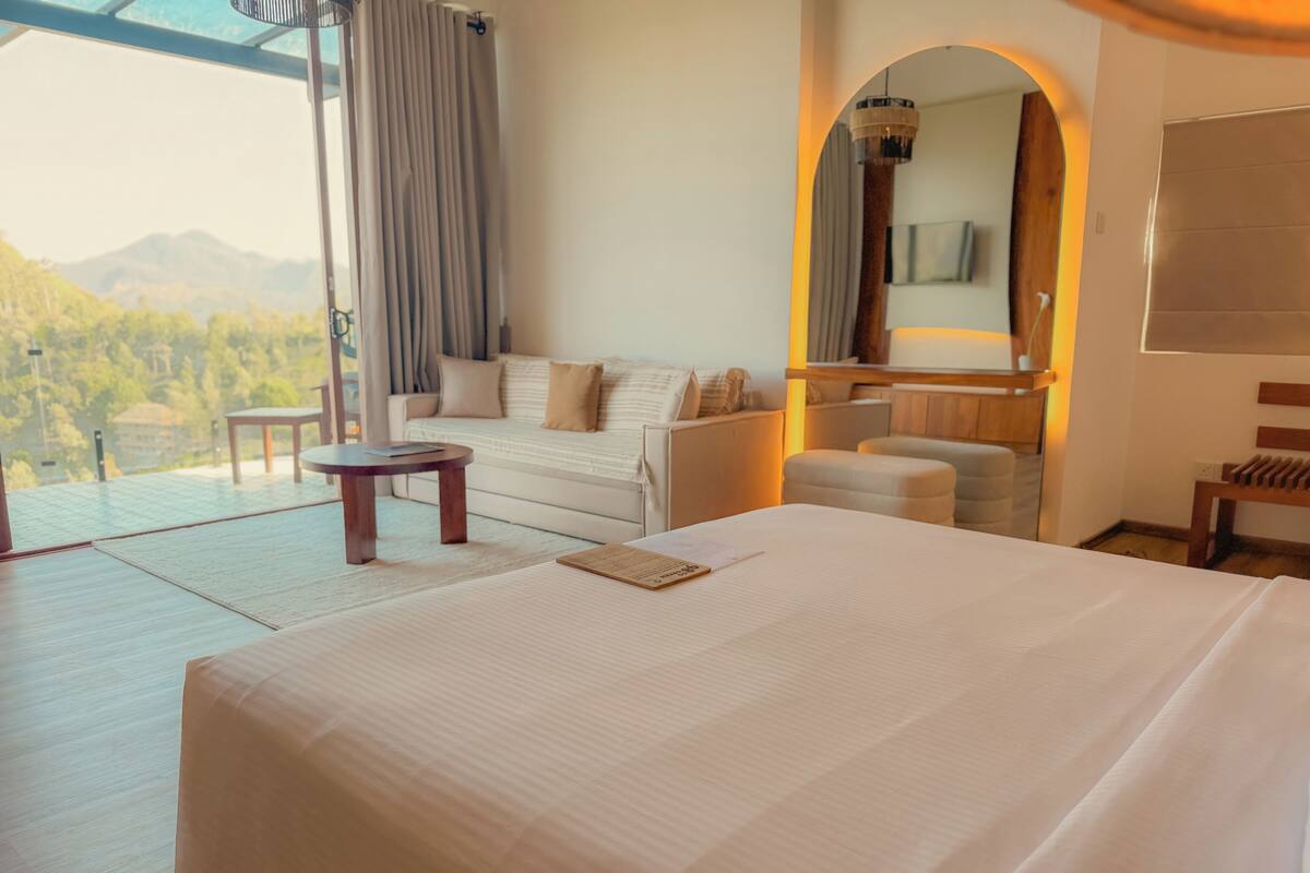 Deluxe Double Room, 1 Double Bed, Mountain View | Premium bedding, down comforters, minibar, in-room safe