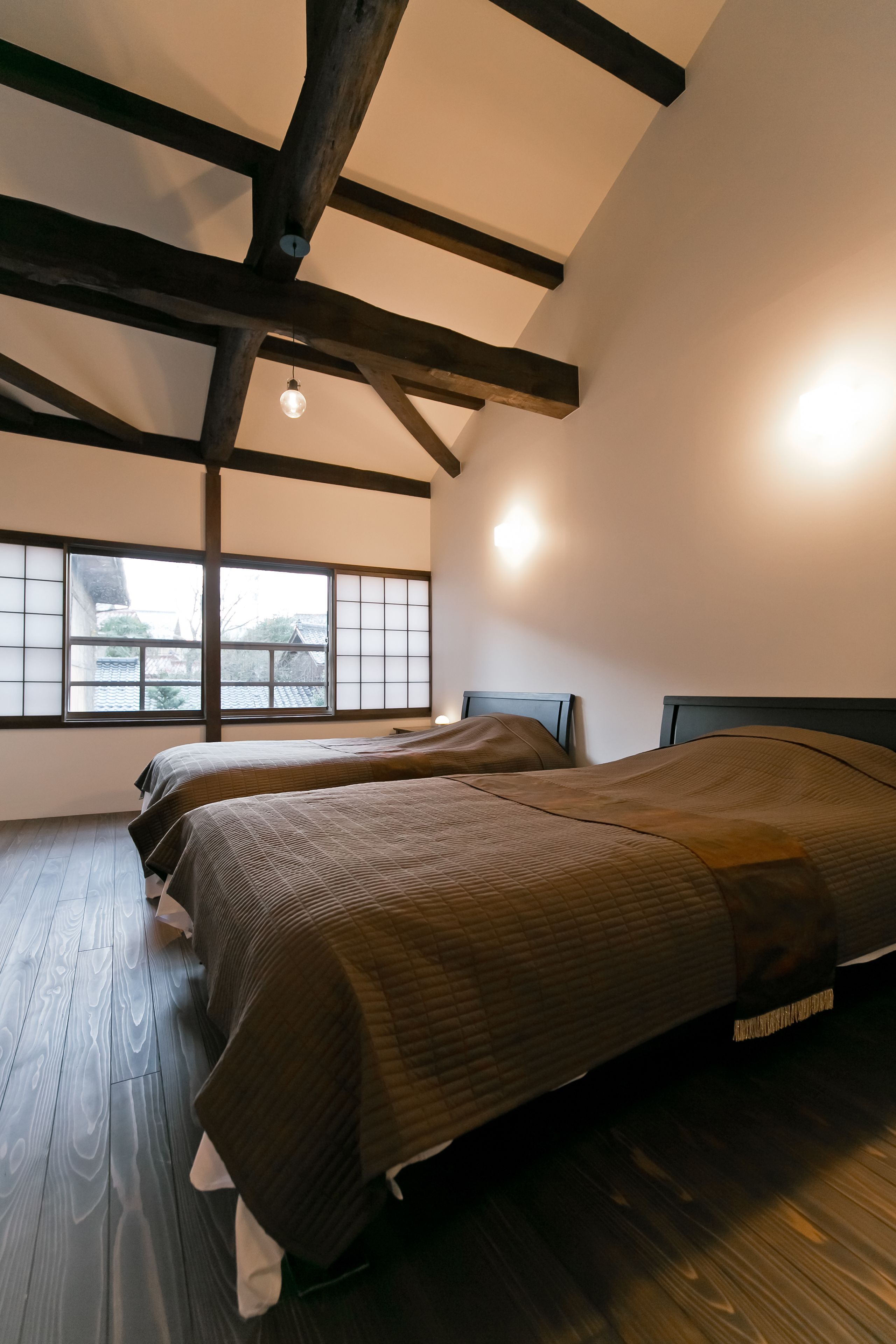 2 bedrooms, desk, free WiFi, bed sheets