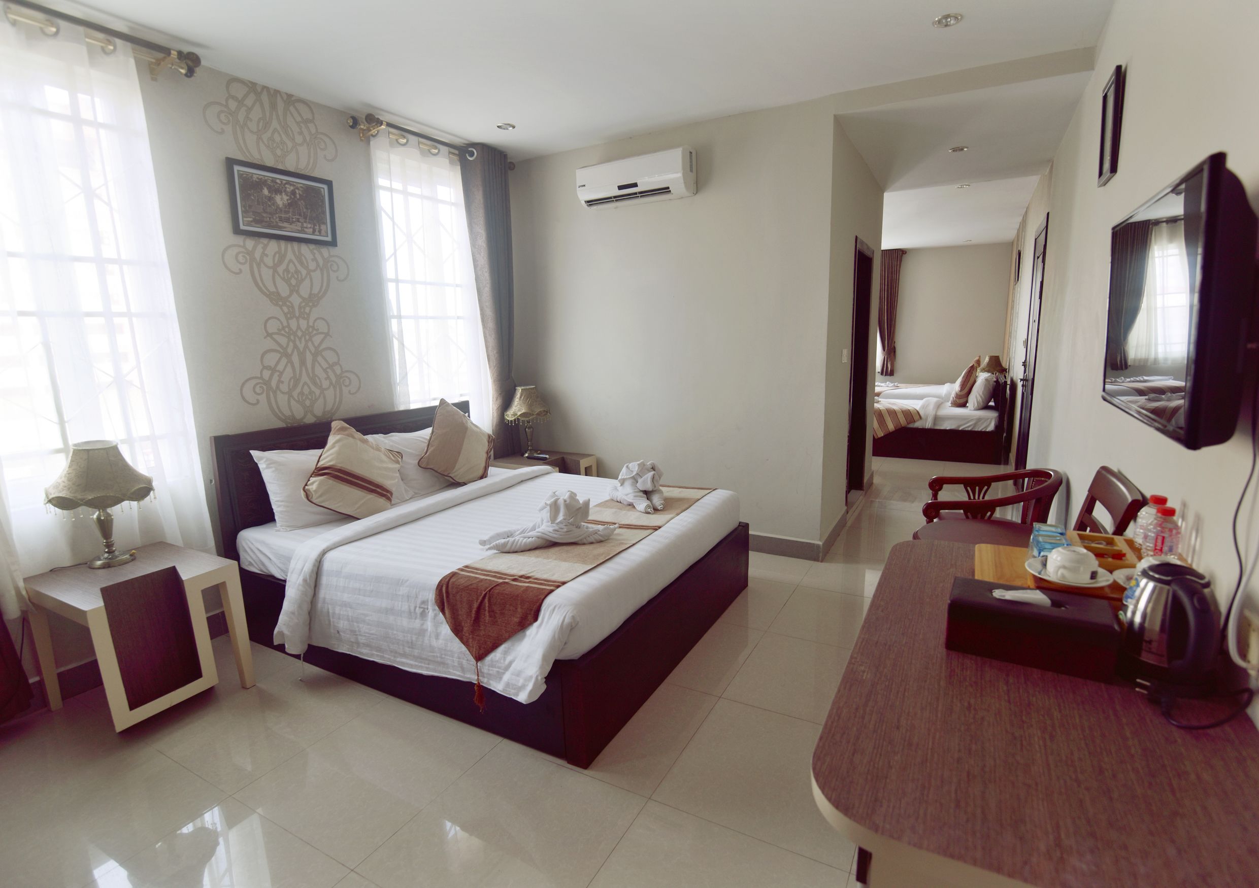 In-room safe, desk, rollaway beds, free WiFi