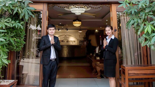 Front of property - Leaph Sokhak hotel (Phnom Penh)