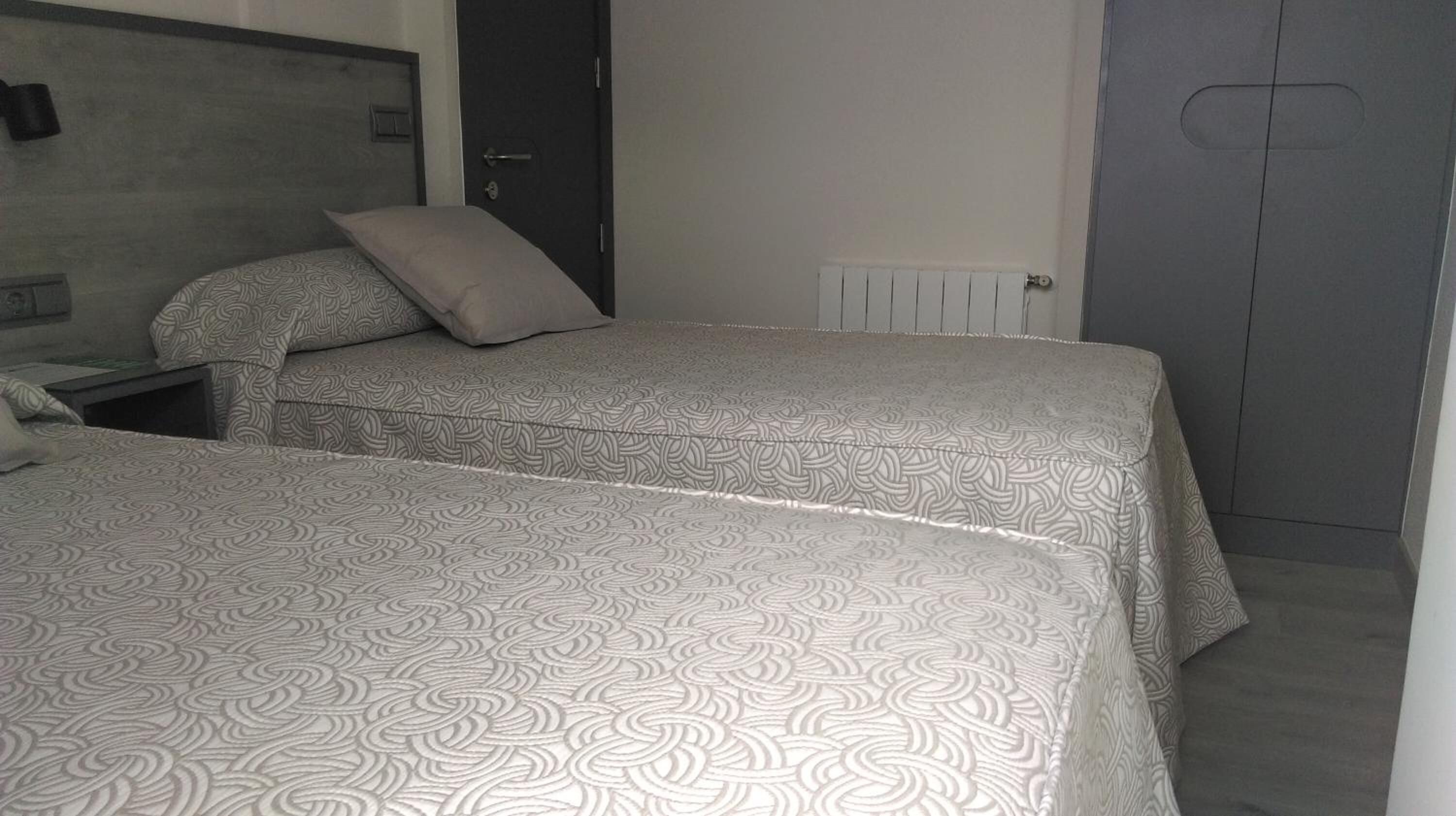 desk, blackout curtains, free wifi, bed sheets