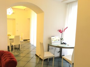 Interior entrance - Dimora Salernum B&B (Salerno)