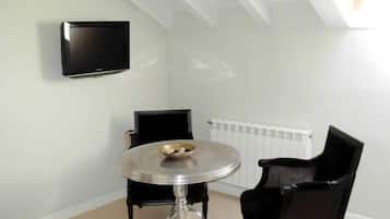 Standard Double Room | Room amenity