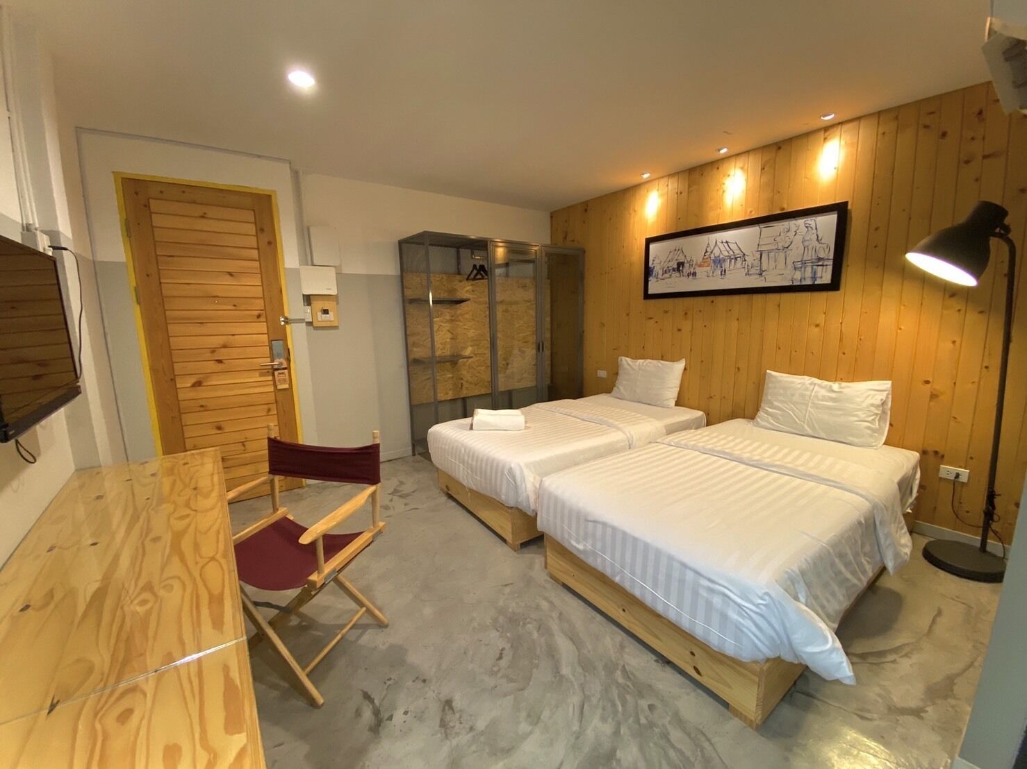 standard twin room | free wifi