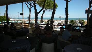 Bar (på overnatningsstedet)