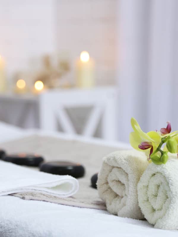 1 Behandlungsraum, Maniküre und Pediküre, Massageanwendungen