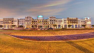 Metropolitan Hotel Dubai