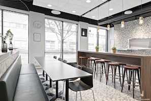 Lobby sitting area - Forenom Aparthotel Stockholm Kista (Kista)
