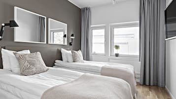 1 bedroom apartment for 3 | 1 間臥室、遮光布/窗簾、熨斗/熨衣板、免費無線上網
