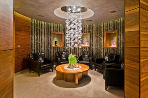 Salas de tratamiento para parejas, tratamientos corporales, aromaterapia