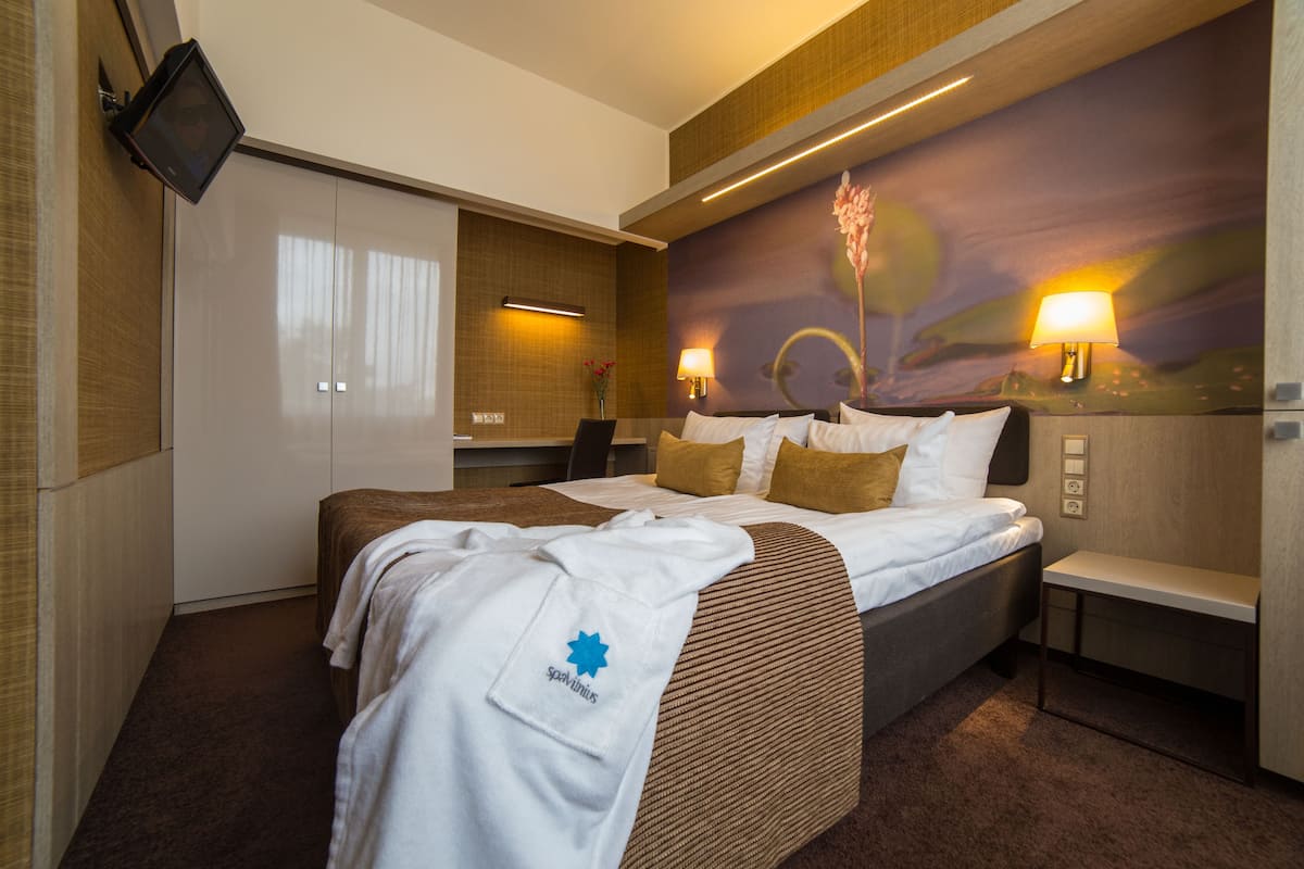 junior suite, balcony (with spa access) | premium bedding, minibar, in-room safe, blackout curtains