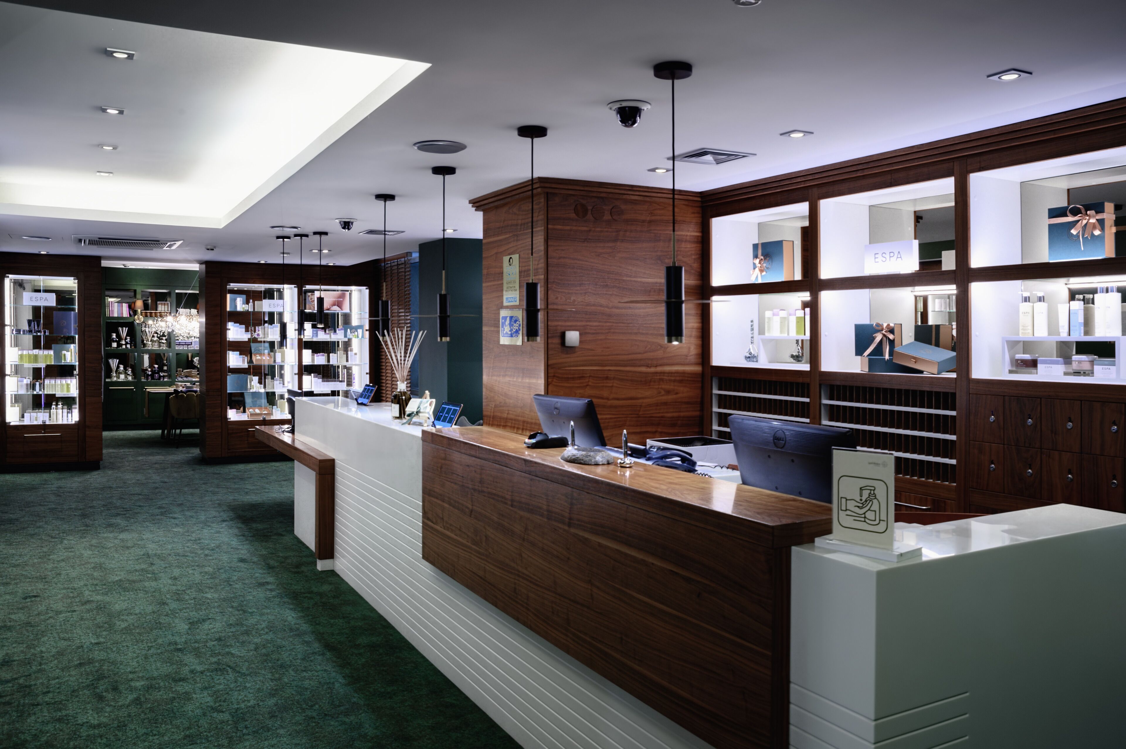 couples treatment room(s), body treatments, aromatherapy, body wraps