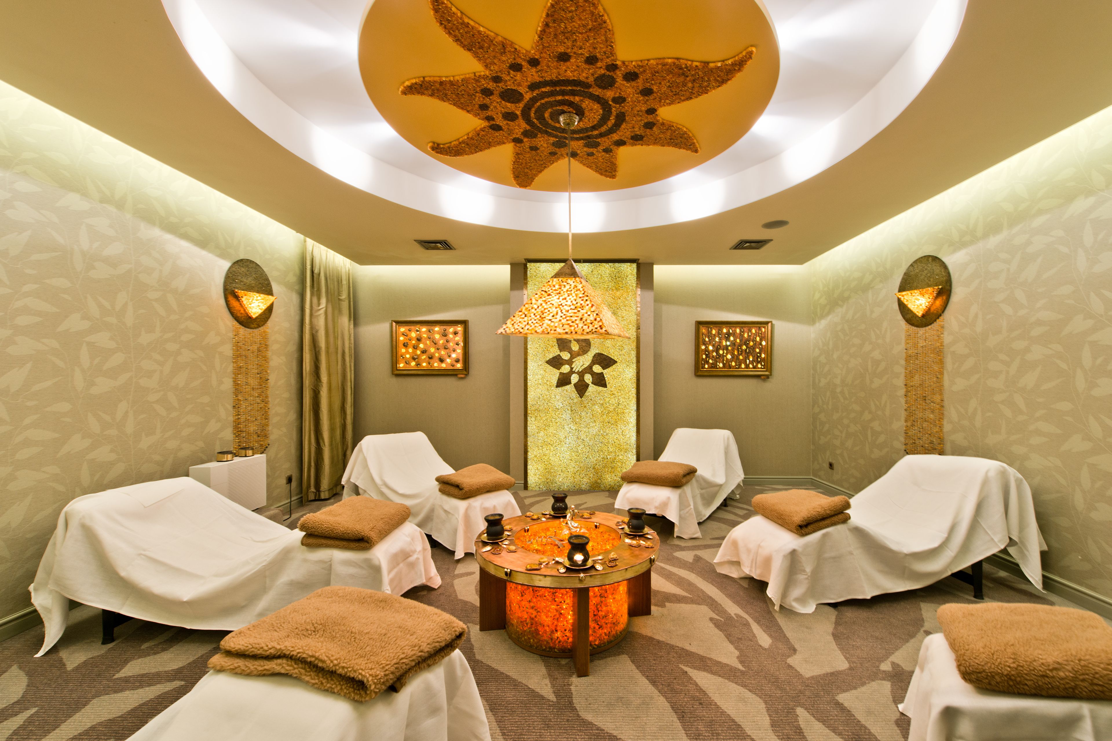 couples treatment room(s), body treatments, aromatherapy, body wraps