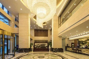 Lobby - Ramada Huize (Qujing)