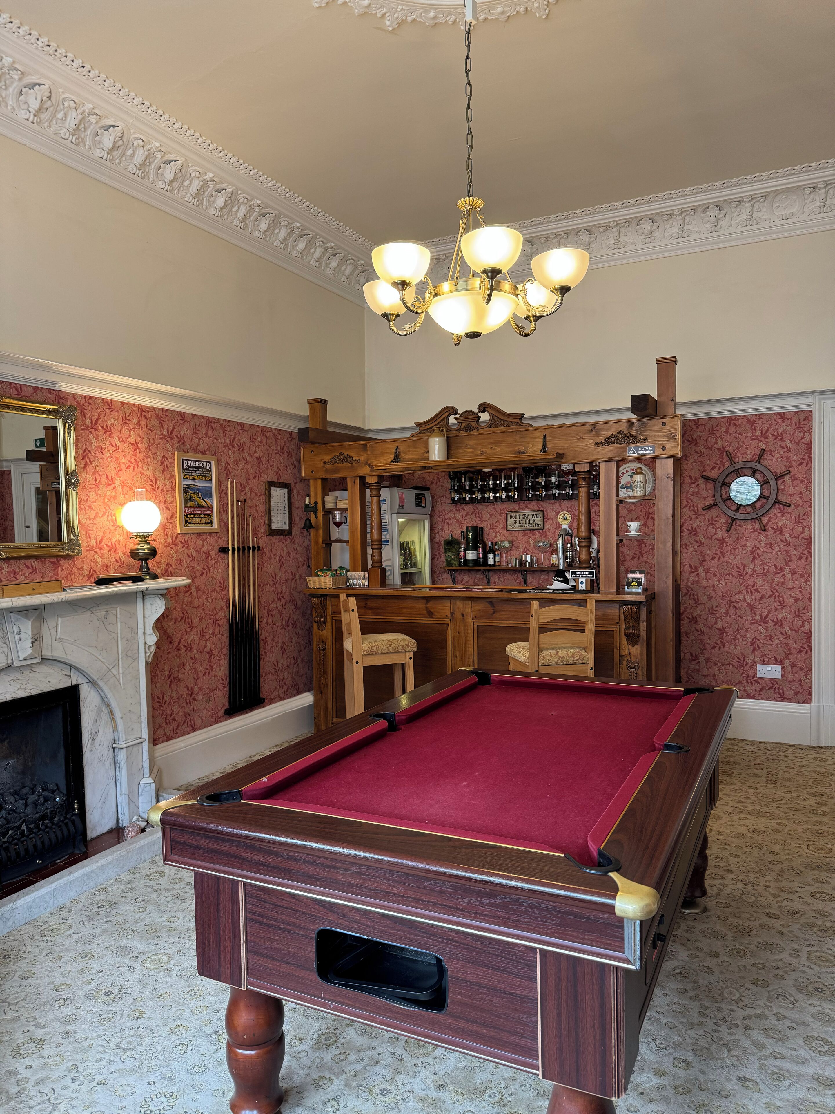 Photo - The Raincliffe Hotel