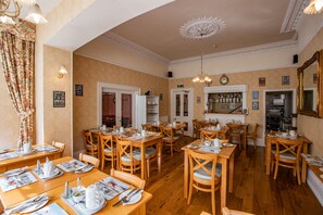 包每日即叫即煮早餐