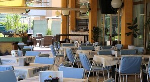 Bar (on property) - Hotel Berna (Eraclea)