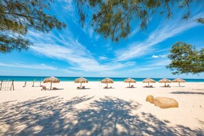 Beach - Bao Ninh Beach Resort (Dong Hoi)