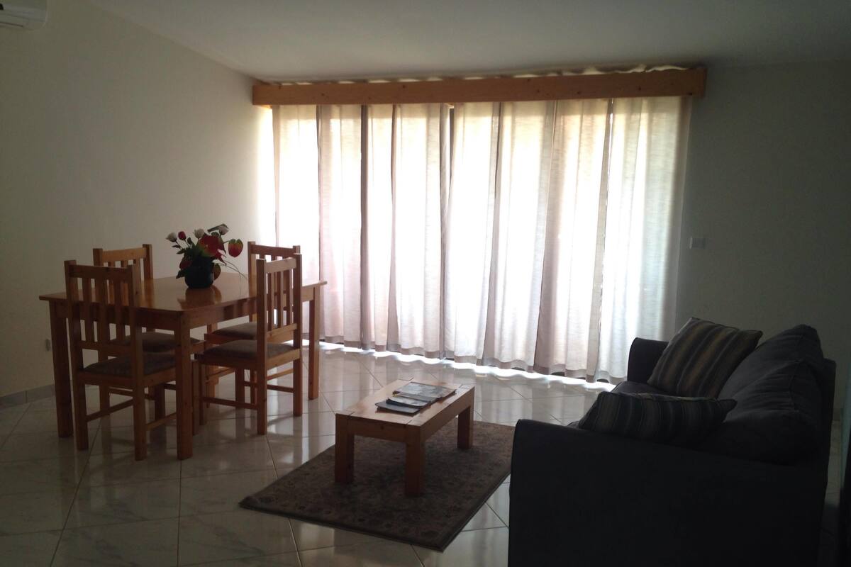Suite | Soggiorno | TV LED