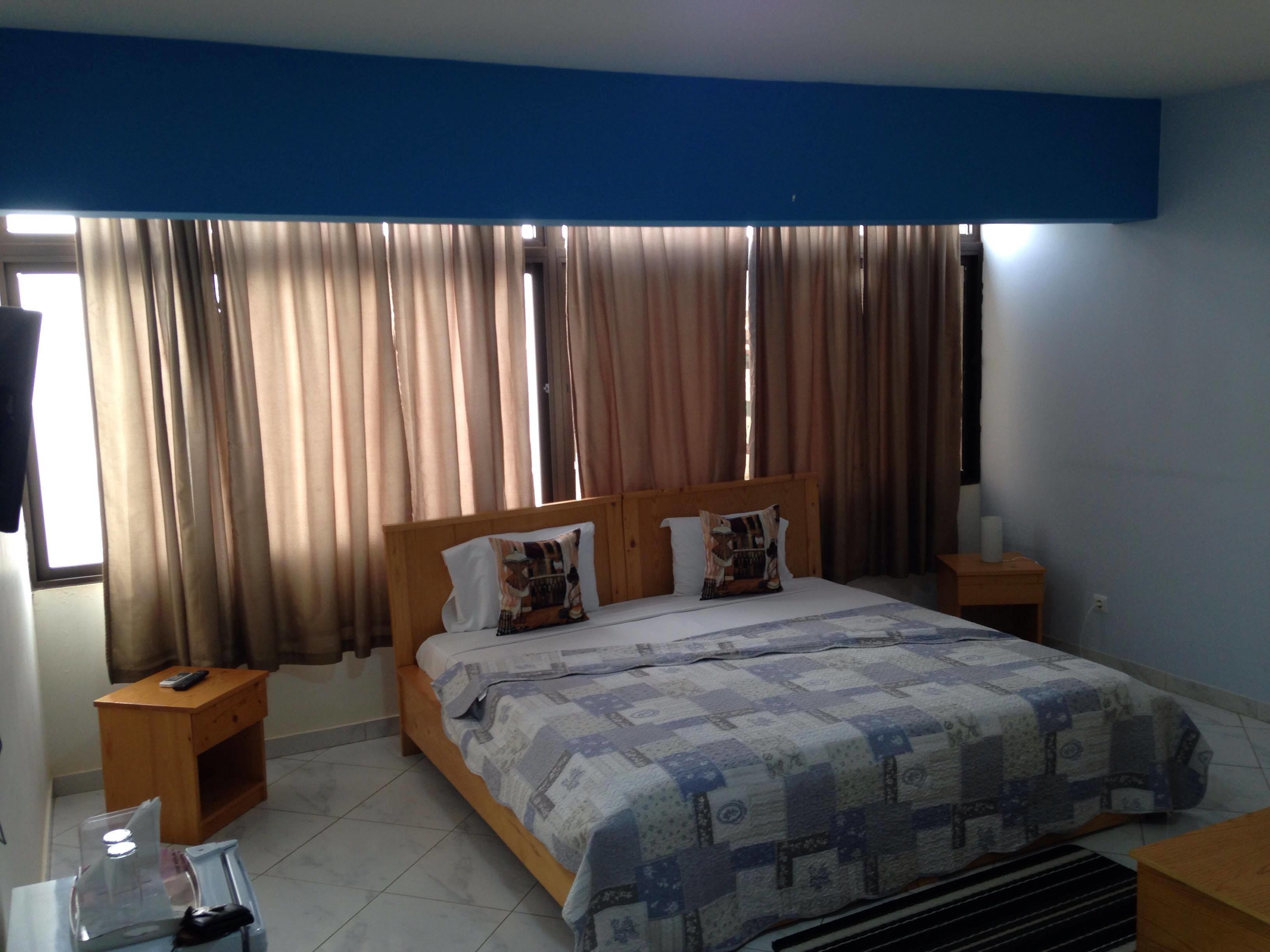 Double Room | Desk, iron/ironing board, rollaway beds, free WiFi