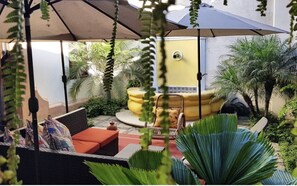 Reception - Serendipity Boutique Hotel (Antigua Guatemala)