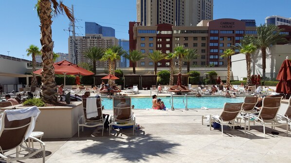 Alberca al aire libre 