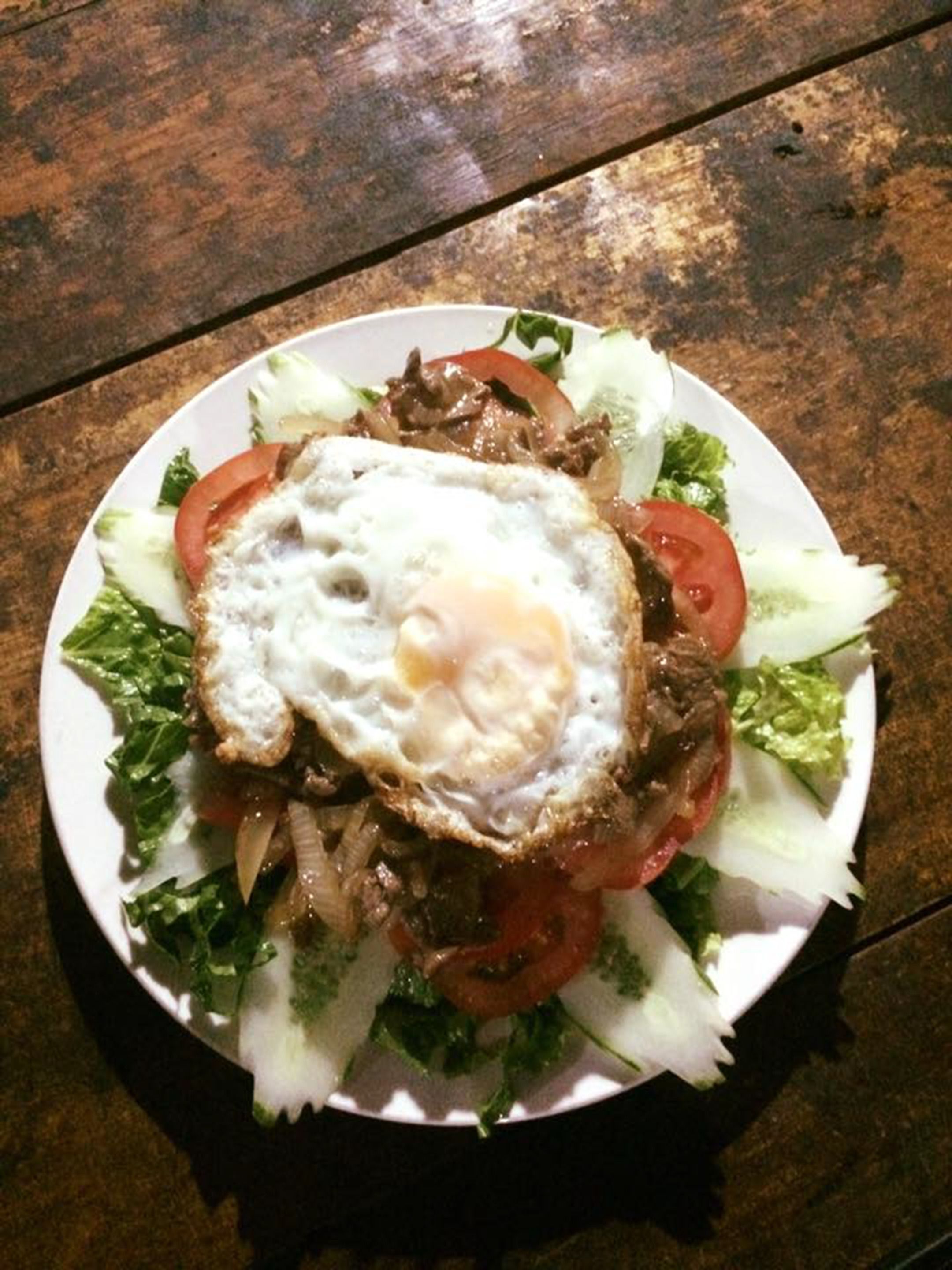 daily cooked-to-order breakfast for a fee