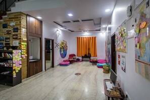 Lobby - Backpacker Panda Lake Fateh Sagar Udaipur (Udaipur)