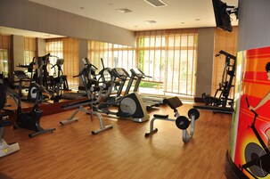 피트니스 시설