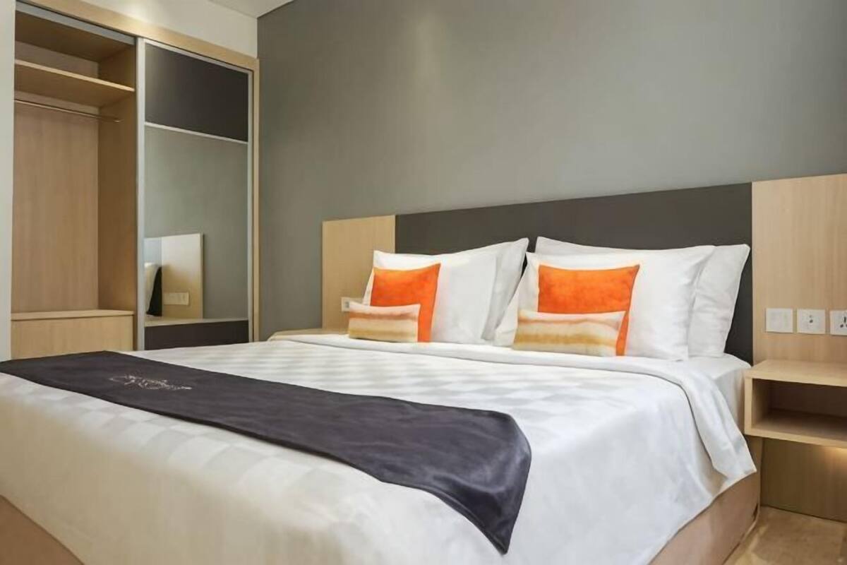 Luxe beddengoed, een gratis minibar, een kluis op de kamer, een bureau
