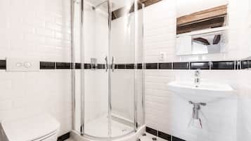 Attic double or twin room | Bathroom | Free toiletries, hair dryer, towels, soap