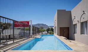 Outdoor pool, pool loungers