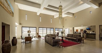 Sala de estar en el lobby