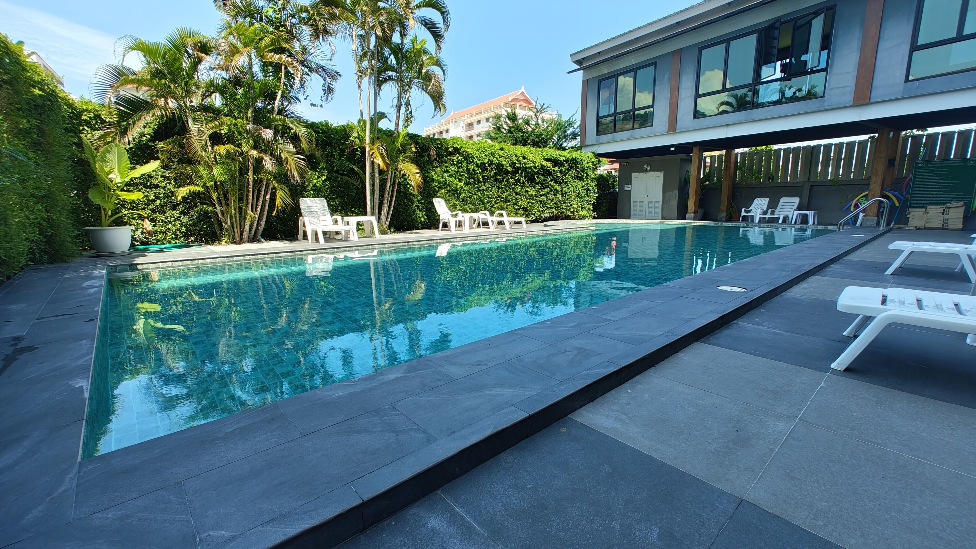 Photo - The Precious